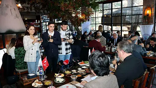 FTSO, BASIN EMEKÇİLERİYLE KAHVALTIDA BİR ARAYA GELDİ 