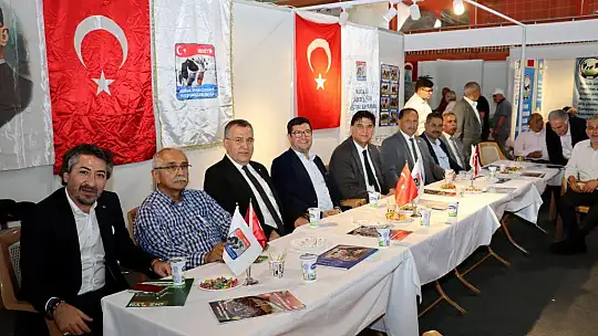 Çıralı, 'Kendi markalarını yaratan ve pazarlayan bir tarım bölgesi için çalışıyoruz.'