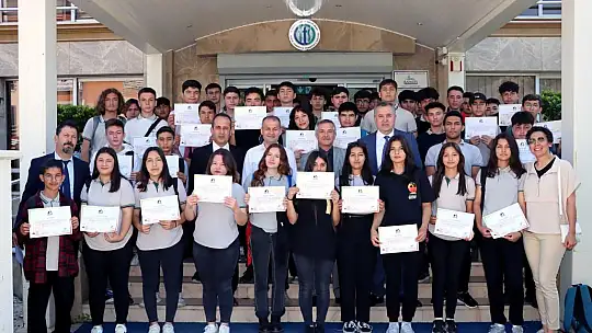 FTSO'da 63 Öğrenciye Afet Gönüllüsü Eğitimi Verildi