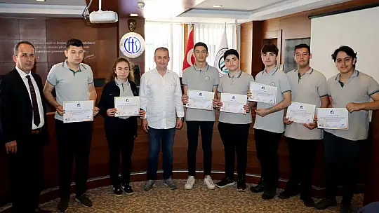 FTSO'da 63 Öğrenciye Afet Gönüllüsü Eğitimi Verildi