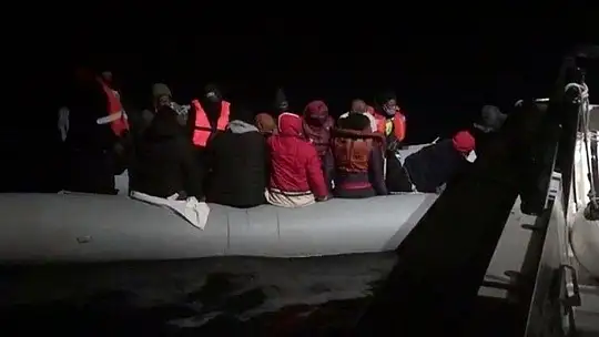 24 düzensiz göçmen kurtarıldı