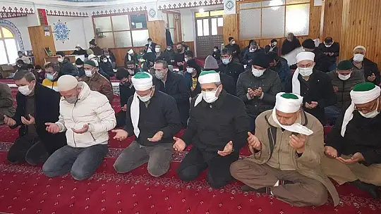 Sabah namazı buluşmaları devam ediyor