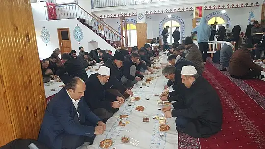 Sabah namazı buluşmaları devam ediyor