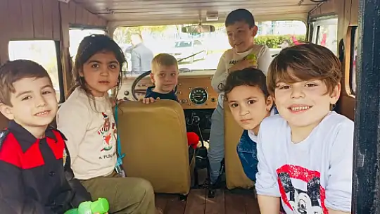 ANADOLU ÖĞRENCİLERİNE POLİSLİK MESLEĞİ TANITILDI