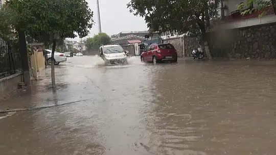 Temizlenmeyen logarlar taşkınlara neden oldu