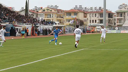 Fethiyespor, Bucaspor'u eli boş gönderdi 2-0
