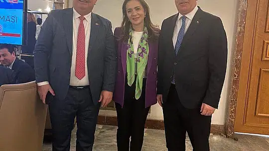 DEMİR, ANKARA'DA CHP GRUP TOPLANTISI'NA KATILDI