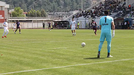 Fethiyespor Evindeki Son Maçını Kazandı