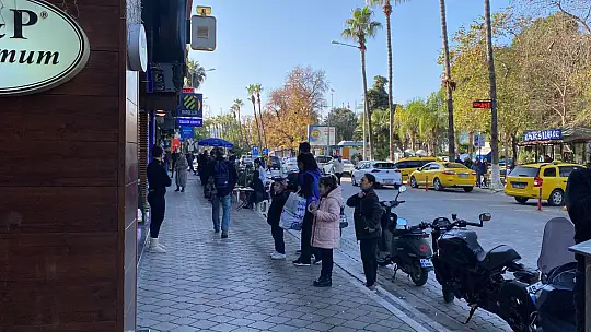 FETHİYE'DE ŞİDDETLİ DEPREM