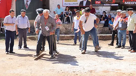 Şaban Gürsoy Yörük Oyunları Şenliğine Damga Vurdu