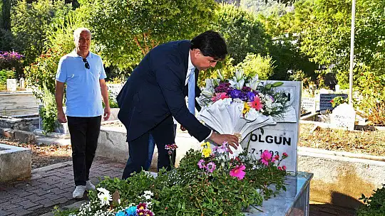 ÖZER OLGUN MEZARI BAŞINDA ANILDI