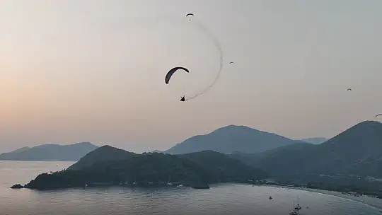 HAVA OYUNLARI FESTİVALİ HIZ KESMEDEN DEVAM EDİYOR