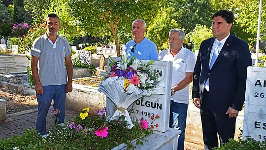 ÖZER OLGUN MEZARI BAŞINDA ANILDI
