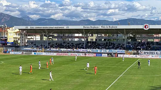 ŞİMŞEKLER 1 PUANA RAZI OLDU