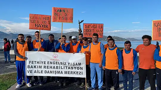 ERKEKLER, KADINLAR İÇİN YÜRÜDÜ