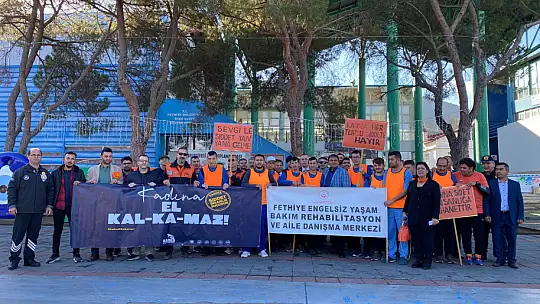 ERKEKLER, KADINLAR İÇİN YÜRÜDÜ