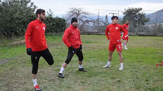 Fethiyespor, prova yapacak