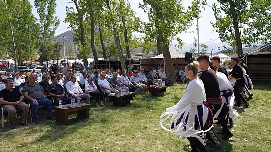 Başkan Akdenizli 'Festival Havasında Geçecek'