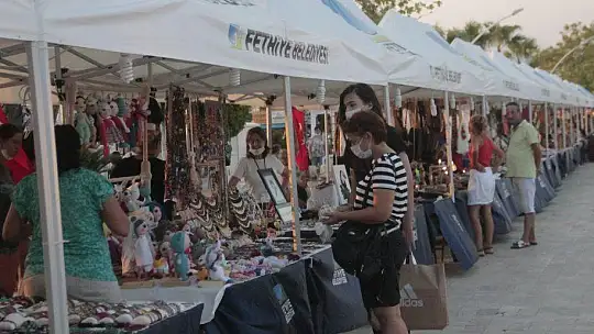 Stantlar haftada 2 gün kurulmaya devam ediyor