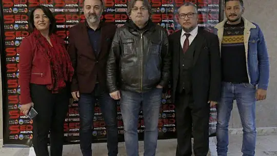 BİZ Büyük Bir Aileyiz