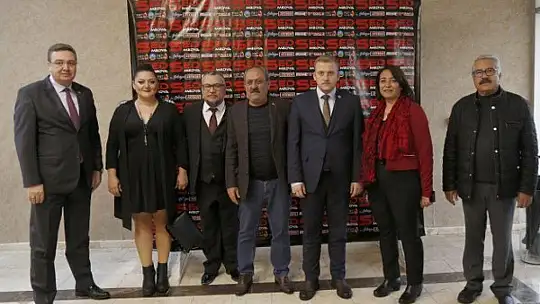 BİZ Büyük Bir Aileyiz