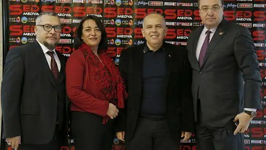 BİZ Büyük Bir Aileyiz