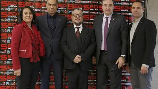 BİZ Büyük Bir Aileyiz