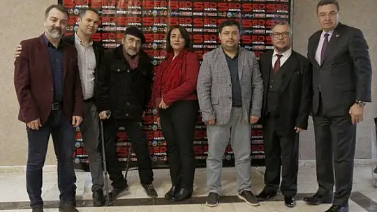 BİZ Büyük Bir Aileyiz