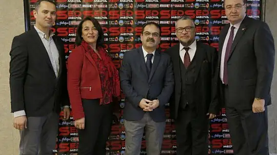 BİZ Büyük Bir Aileyiz