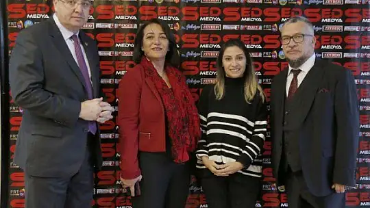 BİZ Büyük Bir Aileyiz