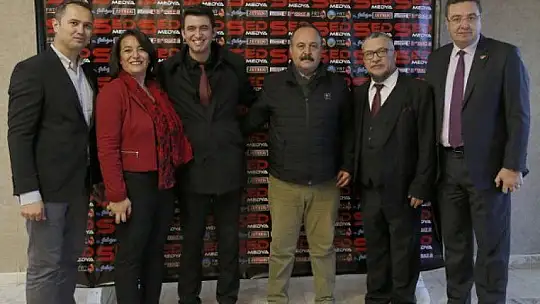 BİZ Büyük Bir Aileyiz