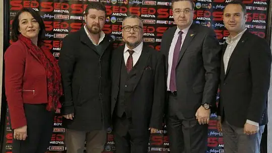 BİZ Büyük Bir Aileyiz