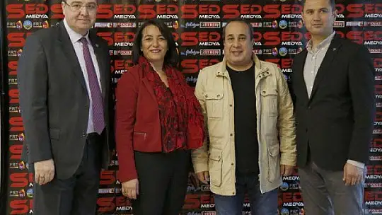 BİZ Büyük Bir Aileyiz