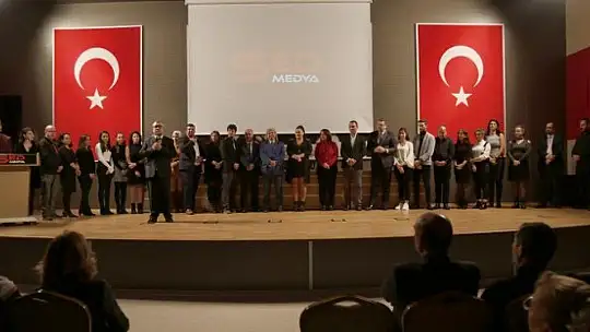 BİZ Büyük Bir Aileyiz