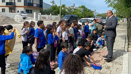 Öğrenciler Muhtarlık Hakkında Bilgi Aldılar