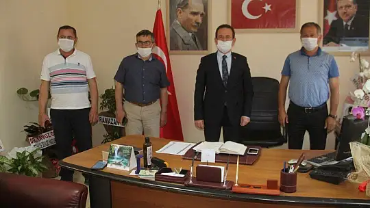 Soydemir, 'Siyasi partiler olmazsa olmazlarımızdandır'