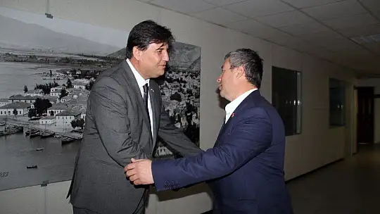 Hizmete Teşekkür İçin Geldiler