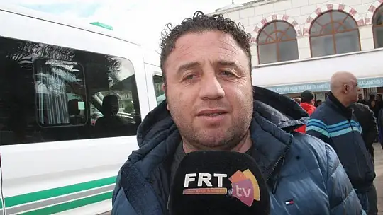 Doğacak bebeğini göremedi 