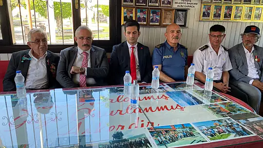 Gaziler Derneği'ne bayram ziyareti 