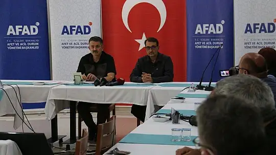 Bakan Pakdemirli ve Dönmez'den sel ve yangın felaketleriyle ilgili önemli açıklama