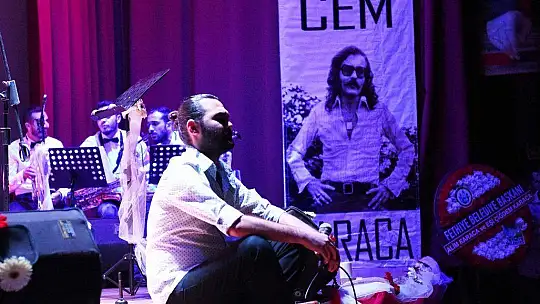 Barış Manço ve Cem Karaca eserleriyle anıldı