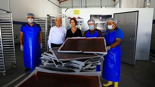 Başkan Gürün, Ürünlerin Fiyatını Katlayan Tesisi Gezdi