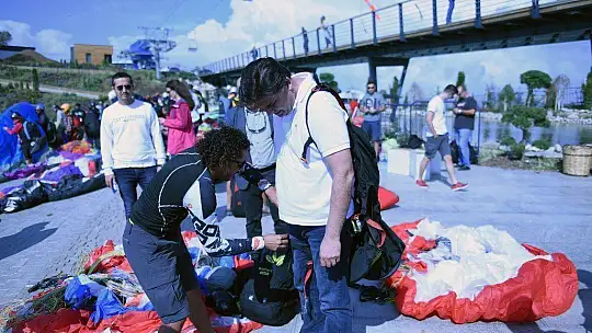 Başkan Karaca, Gökyüzünde Türk Bayrağı Açtı