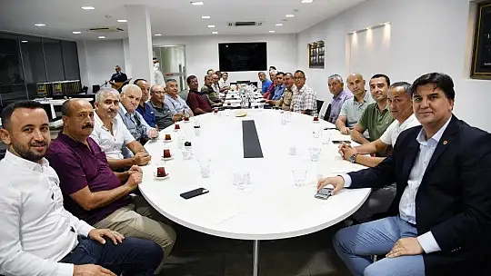 Başkan Karaca'dan Emekli Olan Personele Veda Yemeği