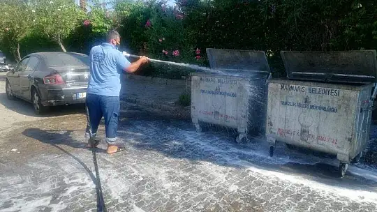 Başkan Oktay, 'Geleceğimizi çöpe atmayalım'