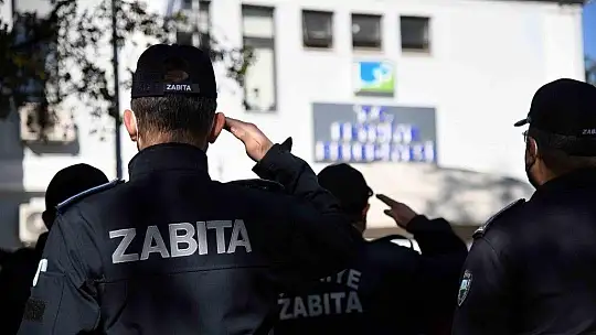 Belediye Personeli 'İstiklal Marşı' okudu