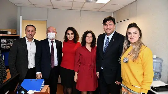 Karaca, belediye personelinin yeni yılını kutladı