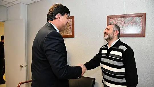 Karaca, belediye personelinin yeni yılını kutladı