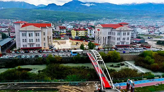 SEYDİKEMER'DE YAYA KÖPRÜSÜ AÇILDI