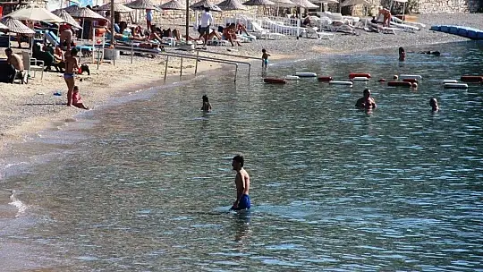 Bodrum'da iç ısıtan görüntüler